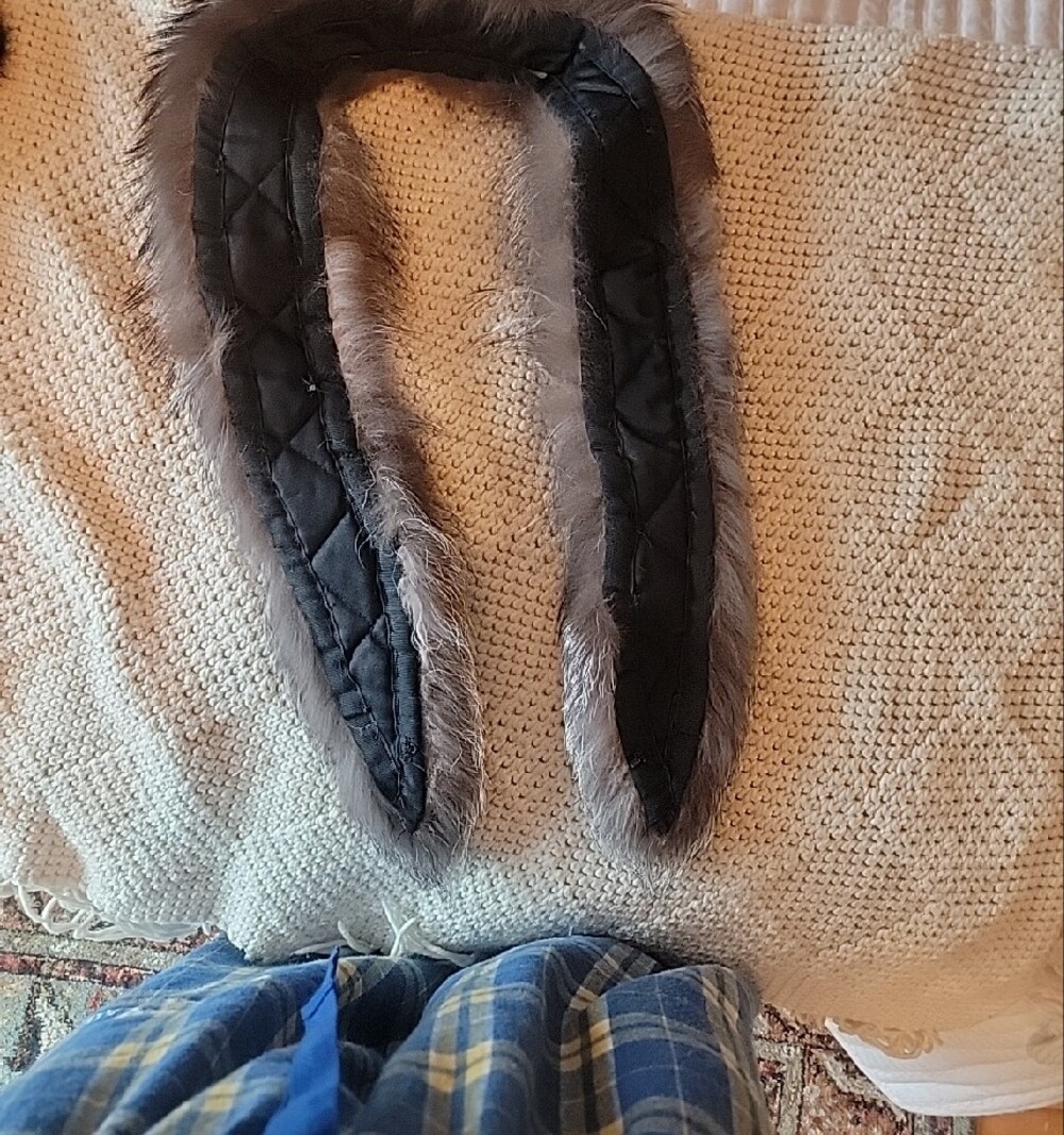 Fur Colar - Picture 2 of 2